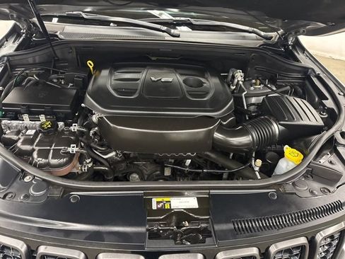 Used 2019 Jeep Grand Cherokee High Altitude image 3