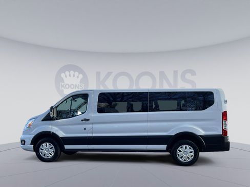 Used 2022 Ford Transit 350 XLT image 2