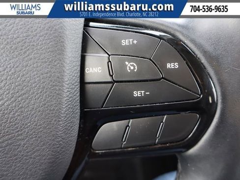 Used 2020 Jeep Cherokee Latitude Plus image 22