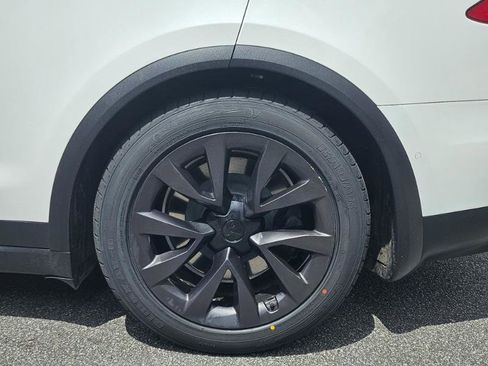 Used 2022 Tesla Model X AWD/4WD image 23