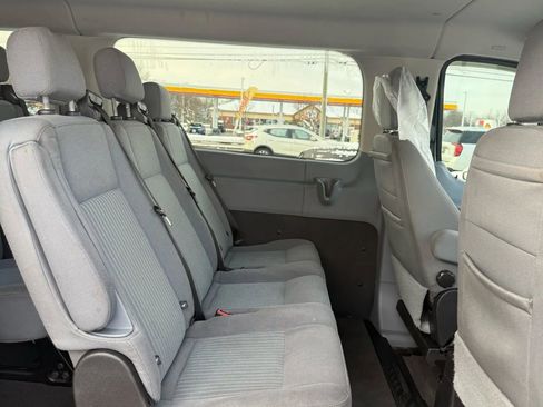 Used 2017 Ford Transit 350 XLT image 15