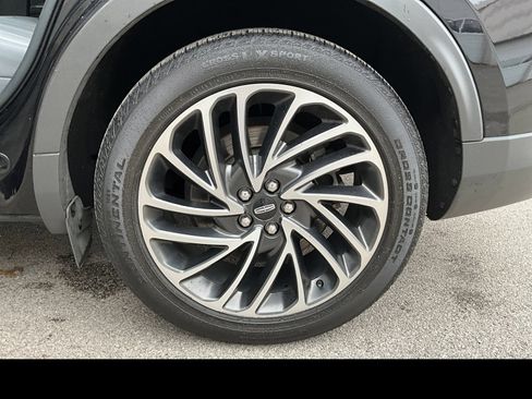 Used 2019 Lincoln Nautilus Reserve w/ Driver Assistance Package AWD/4WD image 16