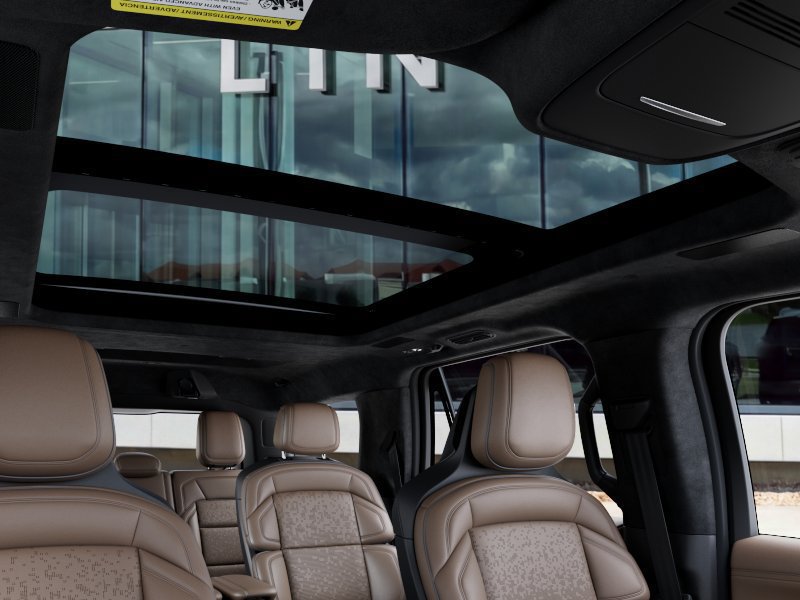 New 2027 Lincoln Navigator Black Label AWD/4WD image 22