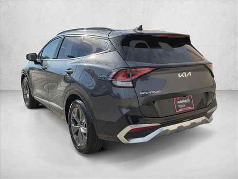 Used 2023 Kia Sportage SX image 8