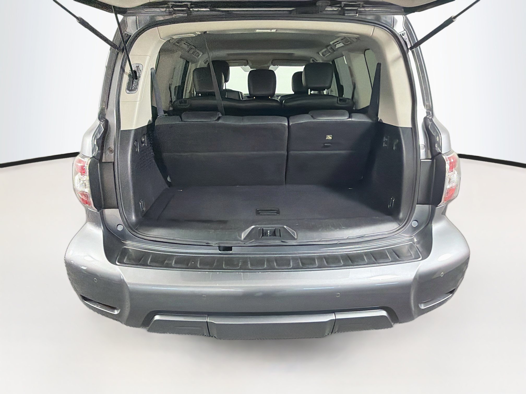 Used 2019 Nissan Armada SL w/ Premium Package RWD image 32