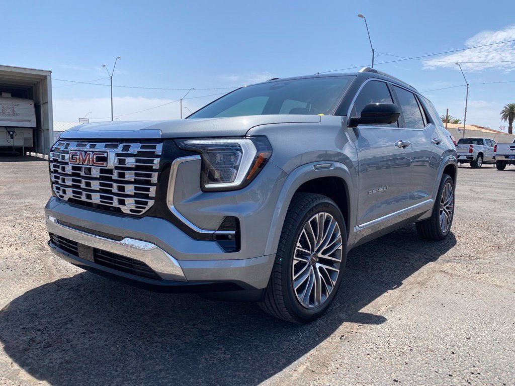 New 2027 GMC Terrain Denali AWD/4WD image 2