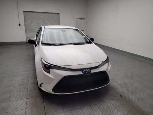 Used 2022 Toyota Corolla LE FWD image 14