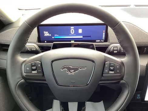 Used 2023 Ford Mustang Mach-E Premium AWD/4WD image 27