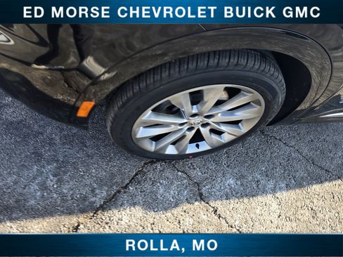 Used 2023 Buick Envision Avenir image 9