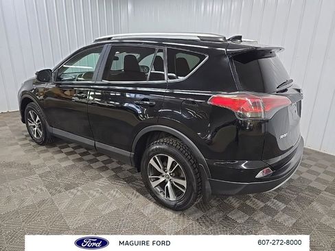 Used 2018 Toyota RAV4 XLE w/ Plus Extra Value Package AWD/4WD image 11