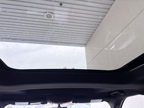Used 2018 Ford Explorer Limited FWD image 17