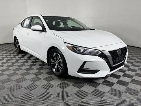 Used 2020 Nissan Sentra SV FWD image 2