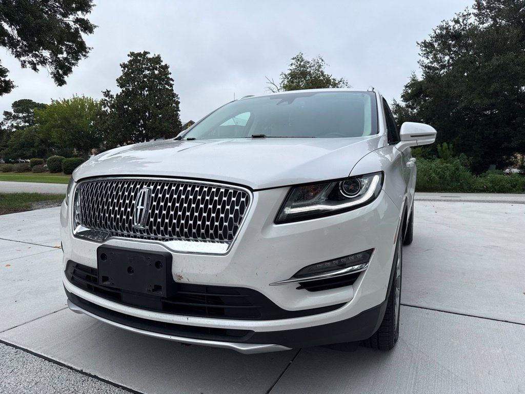 Used 2019 Lincoln MKC Select w/ Select Plus Package FWD image 9