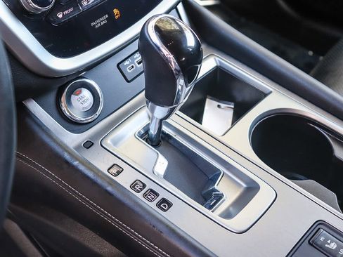 Used 2019 Nissan Murano SL w/ SL Technology Package FWD image 19