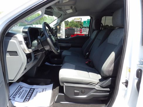 Used 2024 Ford F250 XLT w/ FX4 Off-Road Package AWD/4WD image 17