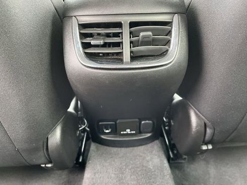 Used 2017 Chevrolet Malibu LT w/ Driver Confidence Package image 24