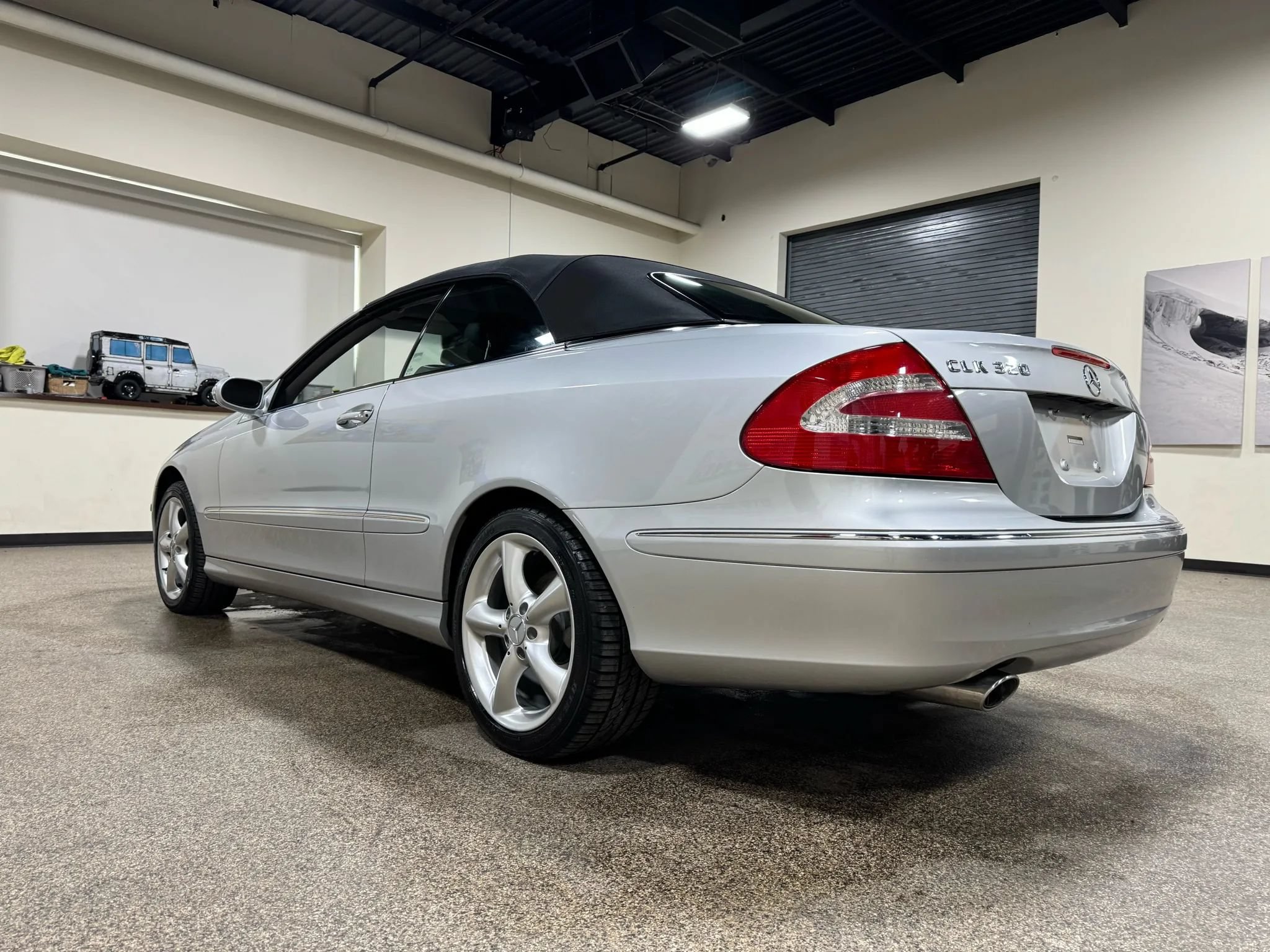 Used 2005 Mercedes-Benz CLK 320 Cabriolet image 7