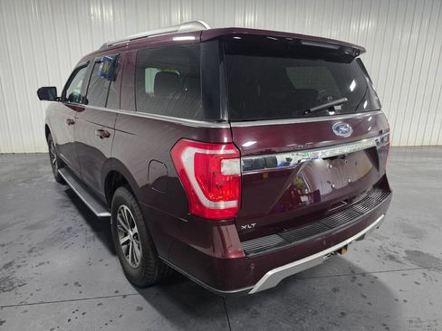 Used 2020 Ford Expedition XLT w/ Equipment Group 202A AWD/4WD image 3