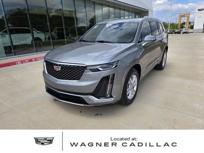 New 2025 Cadillac XT6 Luxury