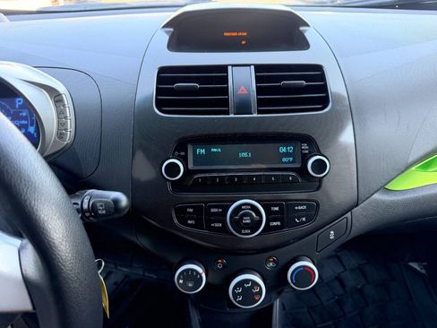 Used 2014 Chevrolet Spark LS FWD image 28