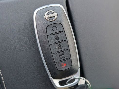 New 2026 Nissan Rogue SV image 31