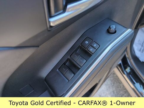 Certified 2024 Toyota Highlander XSE AWD/4WD image 13