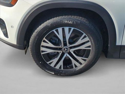 Certified 2025 Mercedes-Benz GLB 250 image 26