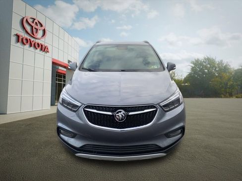 Used 2019 Buick Encore Essence w/ Experience Buick Package image 8