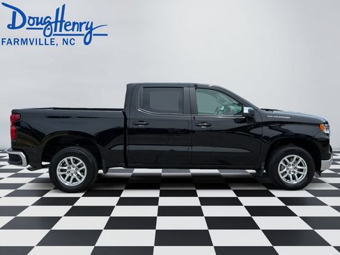 Used 2025 Chevrolet Silverado 1500 LT RWD image 6