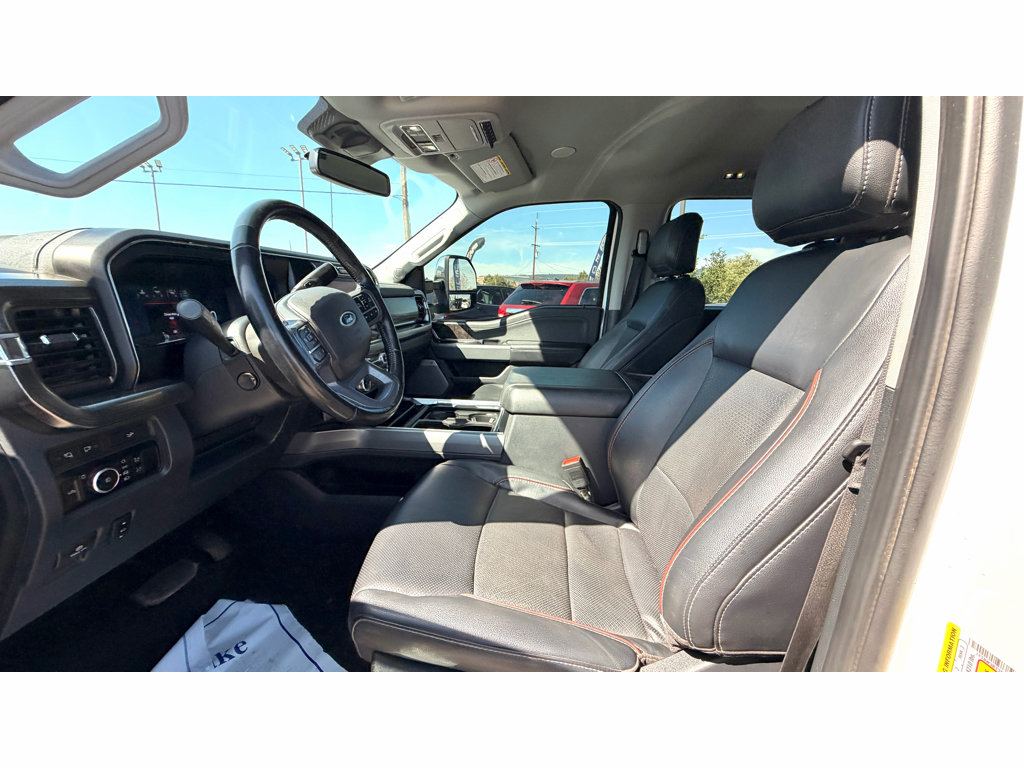 Used 2023 Ford F350 Lariat w/ Lariat Ultimate Package AWD/4WD image 20