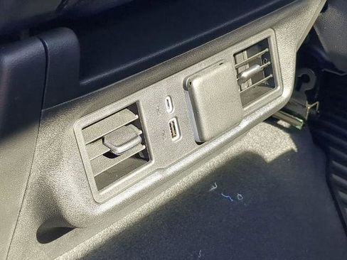 Certified 2024 GMC Sierra 1500 SLE image 13