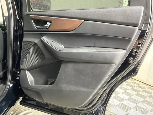 Used 2022 Acura MDX SH-AWD w/ Technology Package image 18