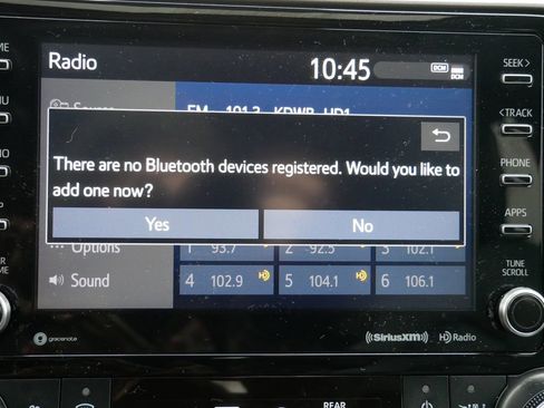 Used 2021 Toyota Highlander XLE image 43