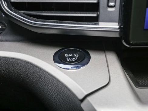 Used 2023 Ford Explorer XLT w/ Equipment Group 202A image 30