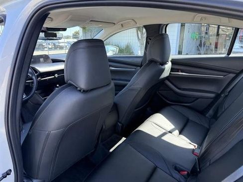 Used 2025 MAZDA MAZDA3 s image 17