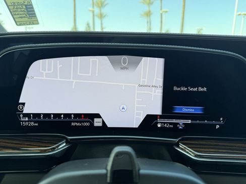 Used 2023 Cadillac Escalade Premium Luxury image 19