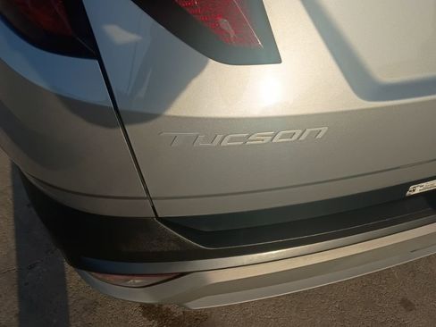 Used 2025 Hyundai Tucson SEL FWD image 11