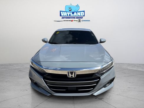 Used 2022 Honda Accord Touring image 8