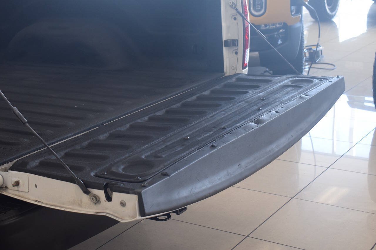 Used 2015 RAM 1500 Tradesman w/ Power & Remote Entry Group AWD/4WD image 14