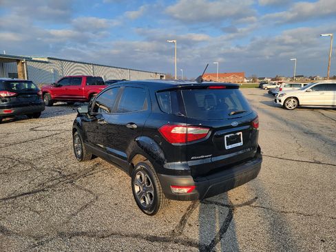 Used 2020 Ford EcoSport S image 6