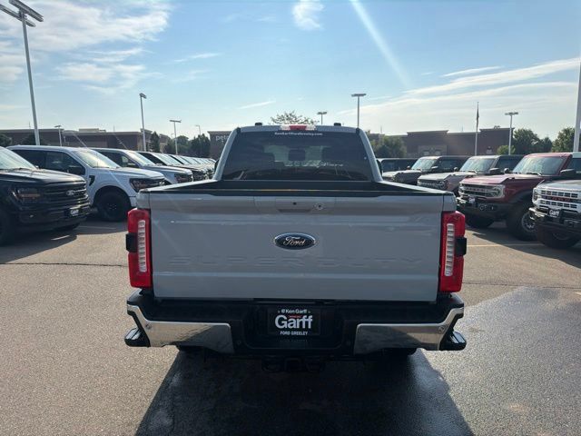 Used 2025 Ford F250 Lariat AWD/4WD image 8