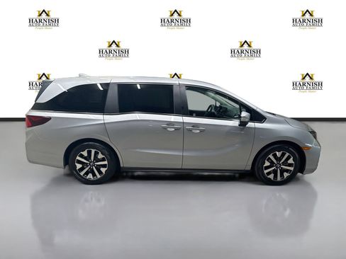 Used 2025 Honda Odyssey EX-L image 4