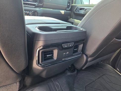 Used 2023 Chevrolet Silverado 1500 ZR2 w/ Technology Package AWD/4WD image 10