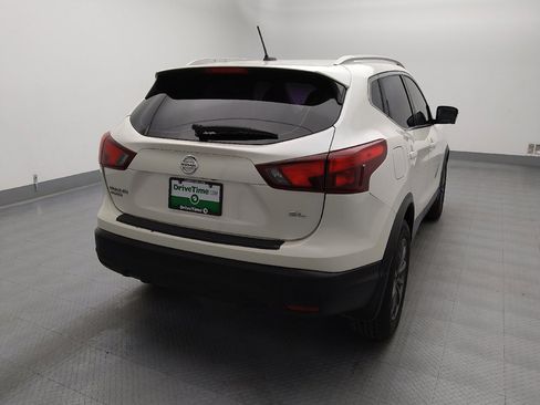 Used 2019 Nissan Rogue Sport SL w/ Premium Package image 7