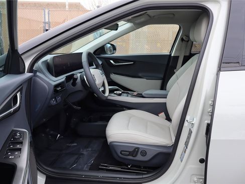 Certified 2023 Kia EV6 Wind image 15