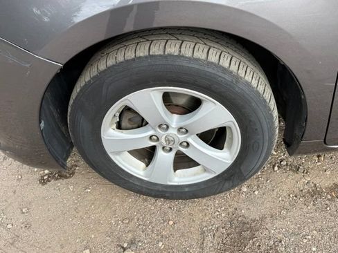 Used 2011 Toyota Sienna FWD image 10