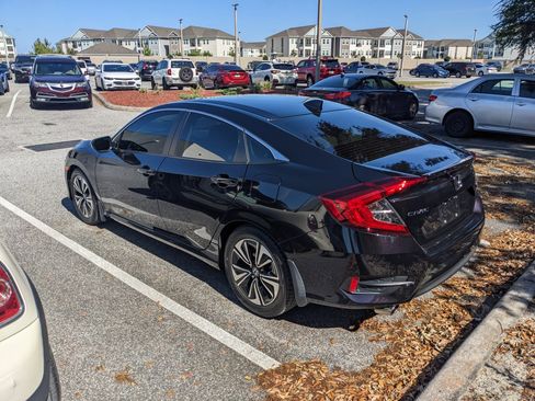 Used 2017 Honda Civic EX-L image 10