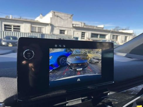 New 2026 Honda Prologue EX image 16