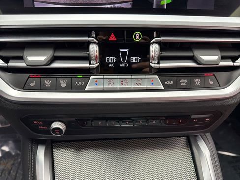 Used 2023 BMW 430i xDrive Convertible w/ M Sport Package image 18