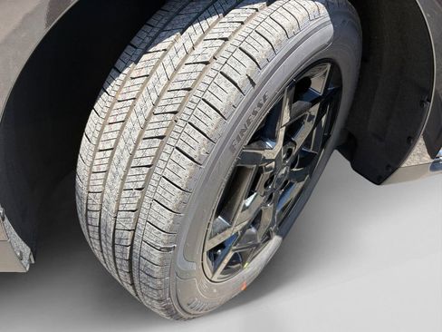 New 2026 Kia Carnival SX Prestige image 19